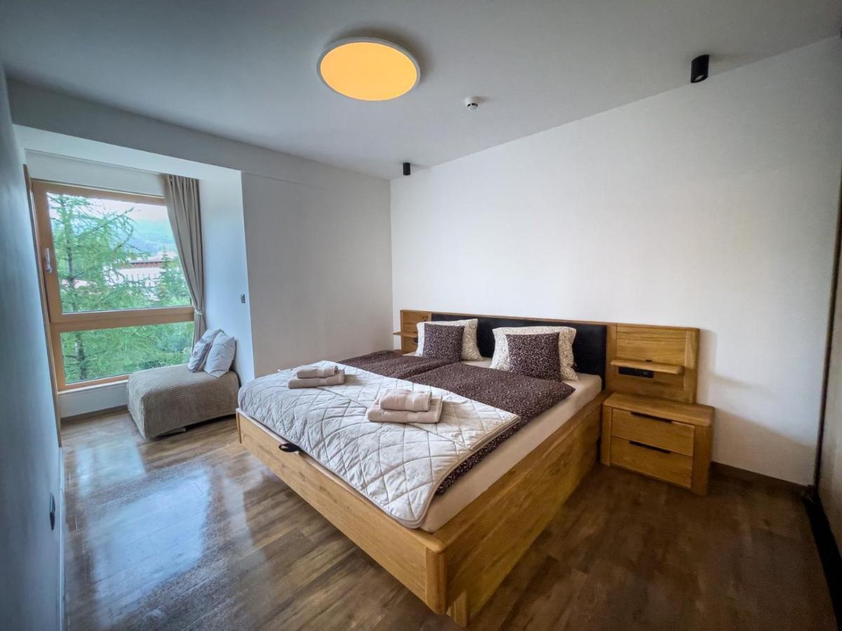 Apartmán s výhľadom na štíty Ovruč 312 Štrbské Pleso Exterior foto