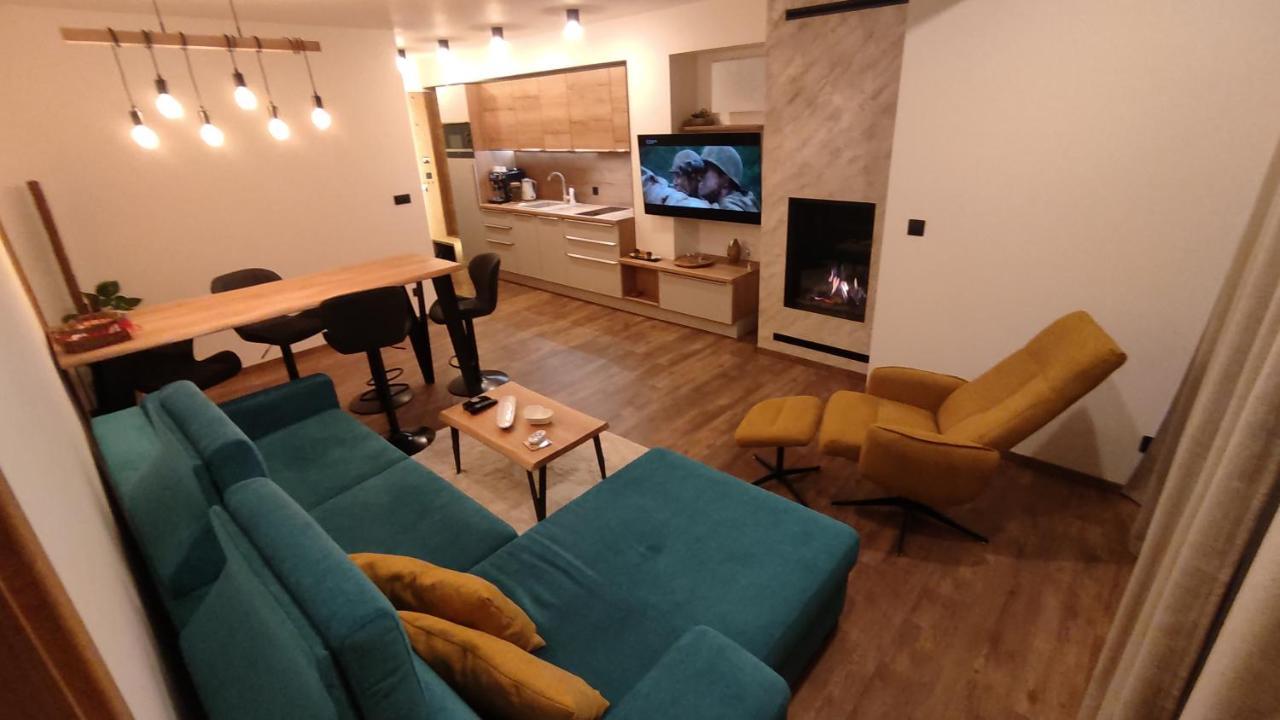 Apartmán s výhľadom na štíty Ovruč 312 Štrbské Pleso Exterior foto
