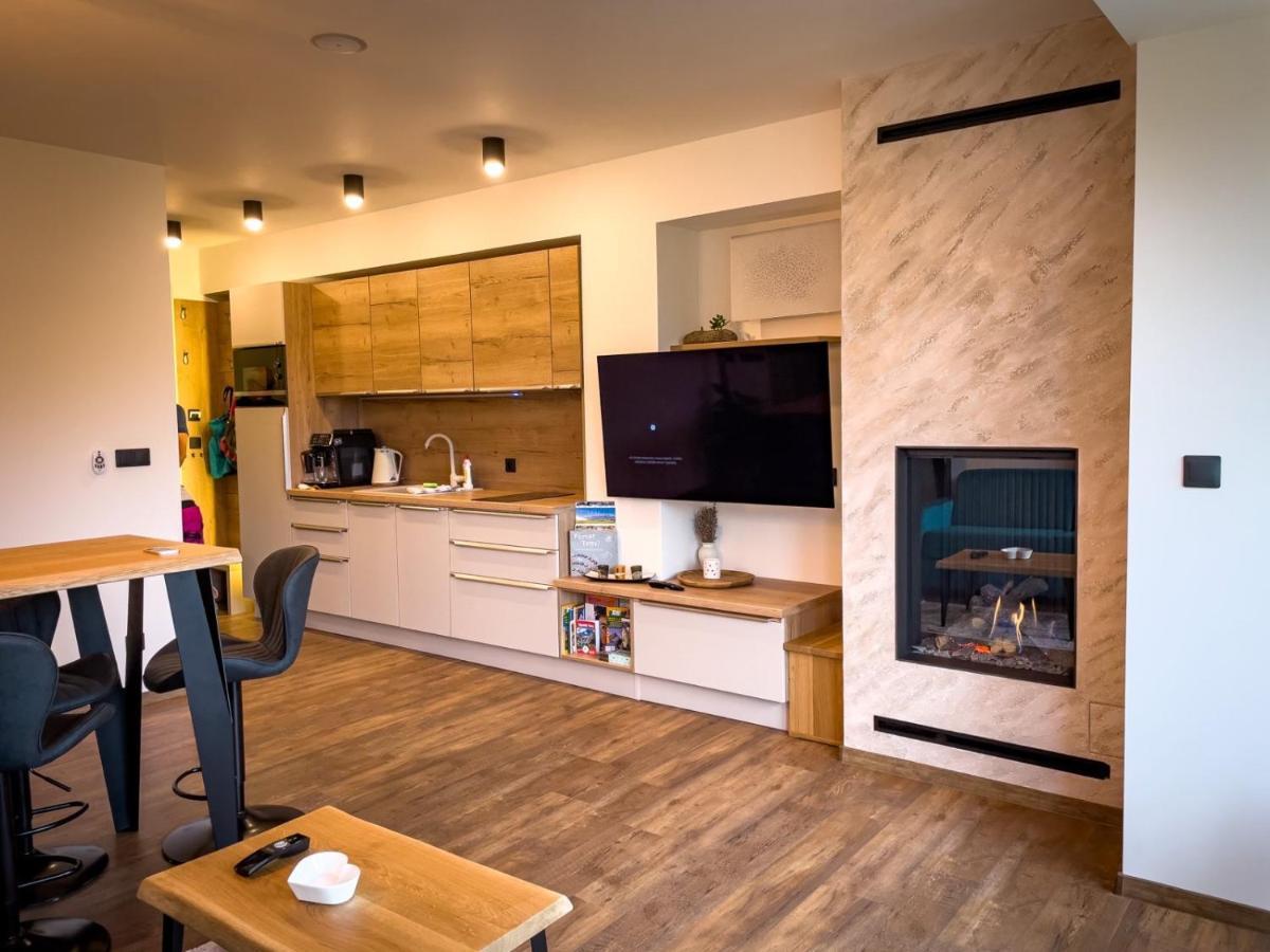 Apartmán s výhľadom na štíty Ovruč 312 Štrbské Pleso Exterior foto
