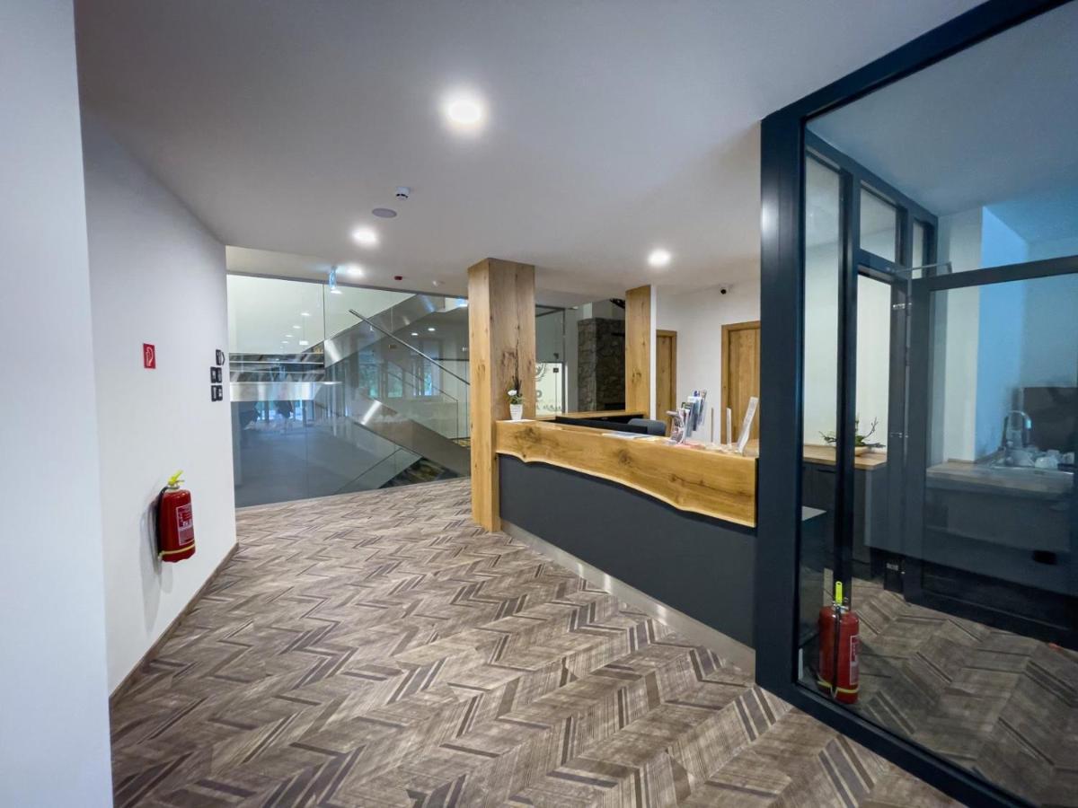 Apartmán s výhľadom na štíty Ovruč 312 Štrbské Pleso Exterior foto