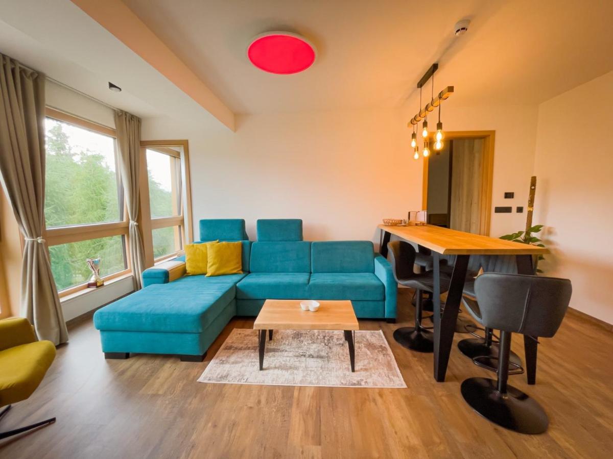 Apartmán s výhľadom na štíty Ovruč 312 Štrbské Pleso Exterior foto