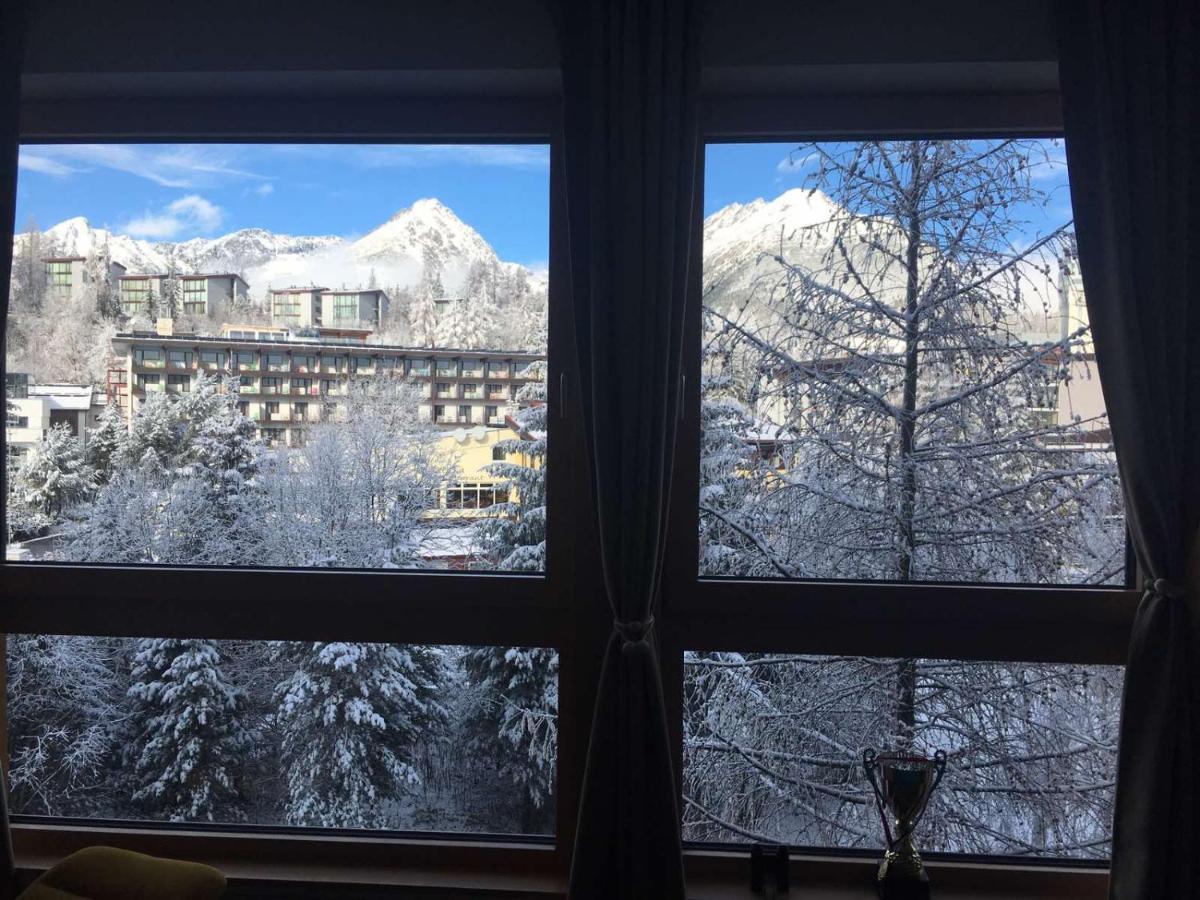 Apartmán s výhľadom na štíty Ovruč 312 Štrbské Pleso Exterior foto